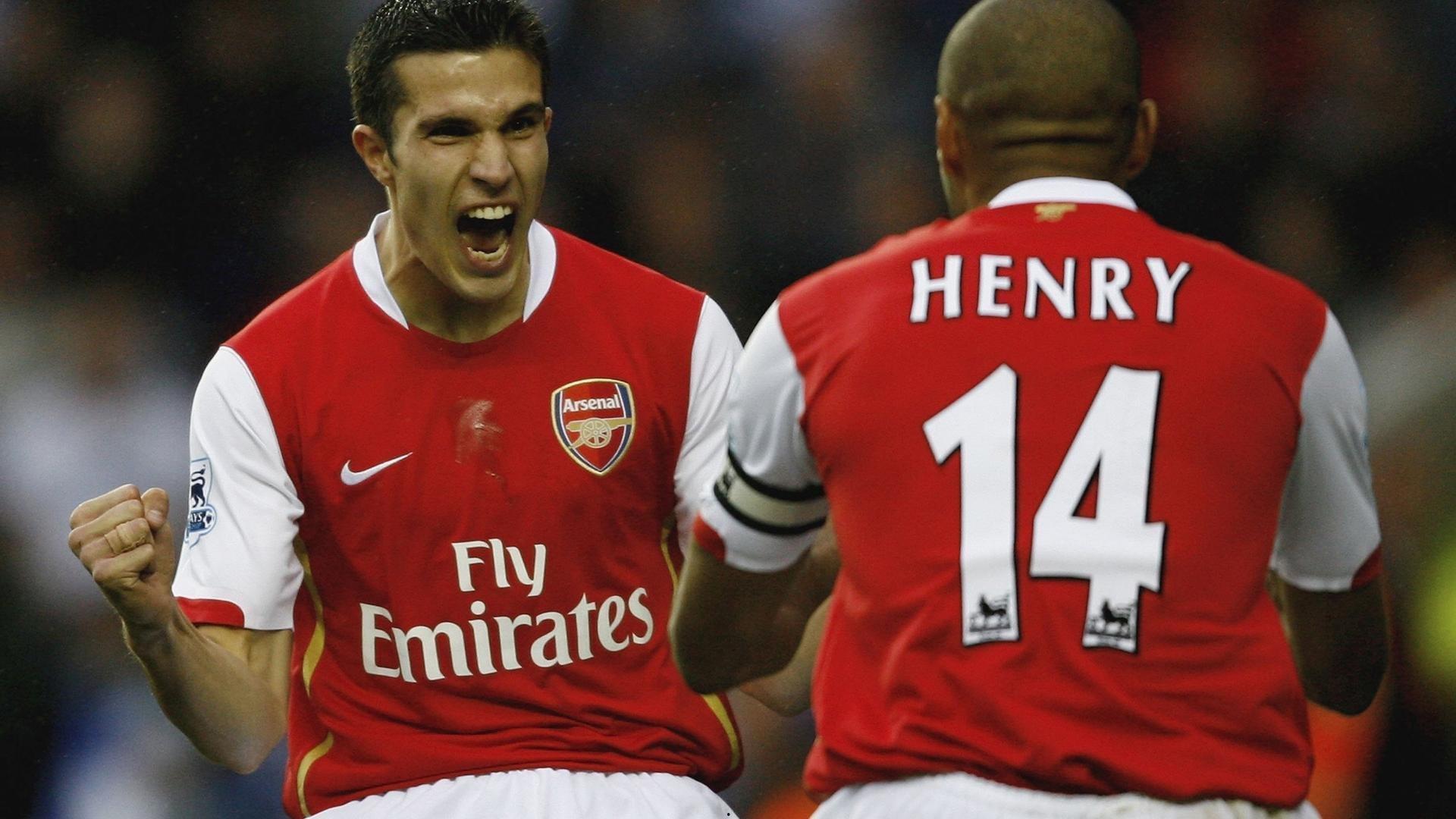 拜仁十连冠辉煌历程，回顾那些铸就王朝的经典瞬间